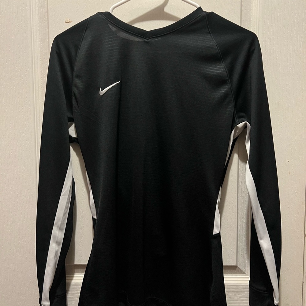 Nike womens Dri fit top long sleeve